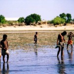 12. Vezo children foot fishing