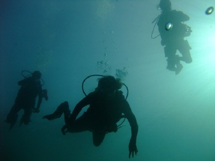 diving